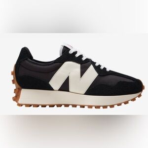 New Balance 327 Women’s Sneakers